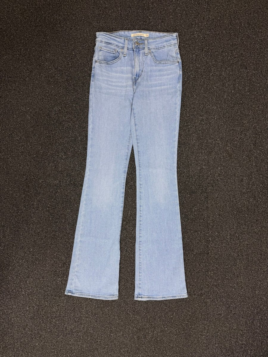 levi's bootcut w24l30