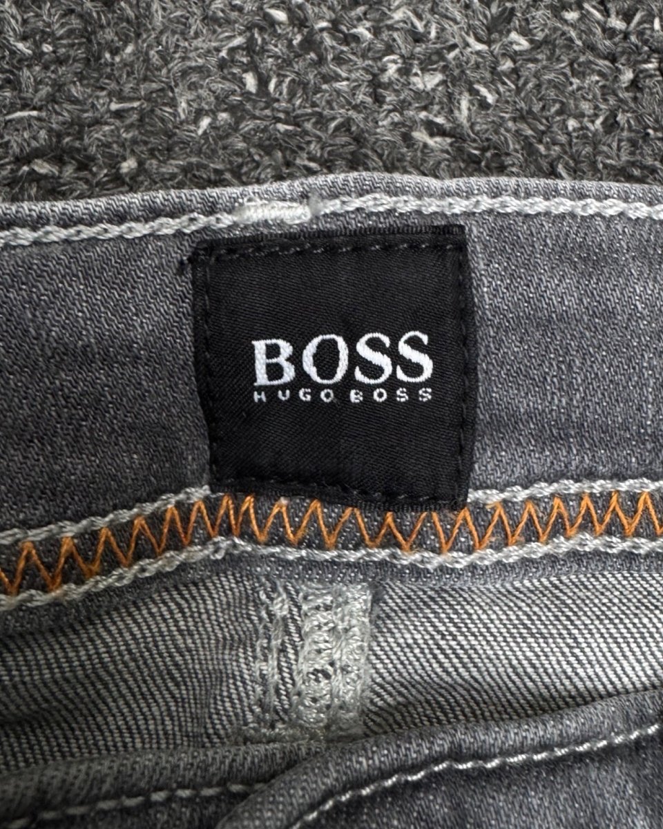 HUGO BOSS Slim w31L32