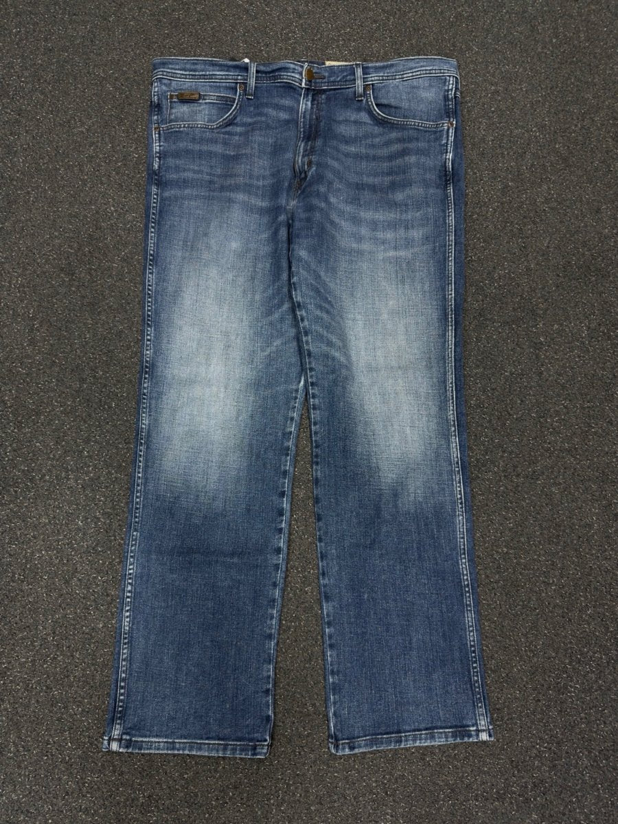wrangler Straight w42L32