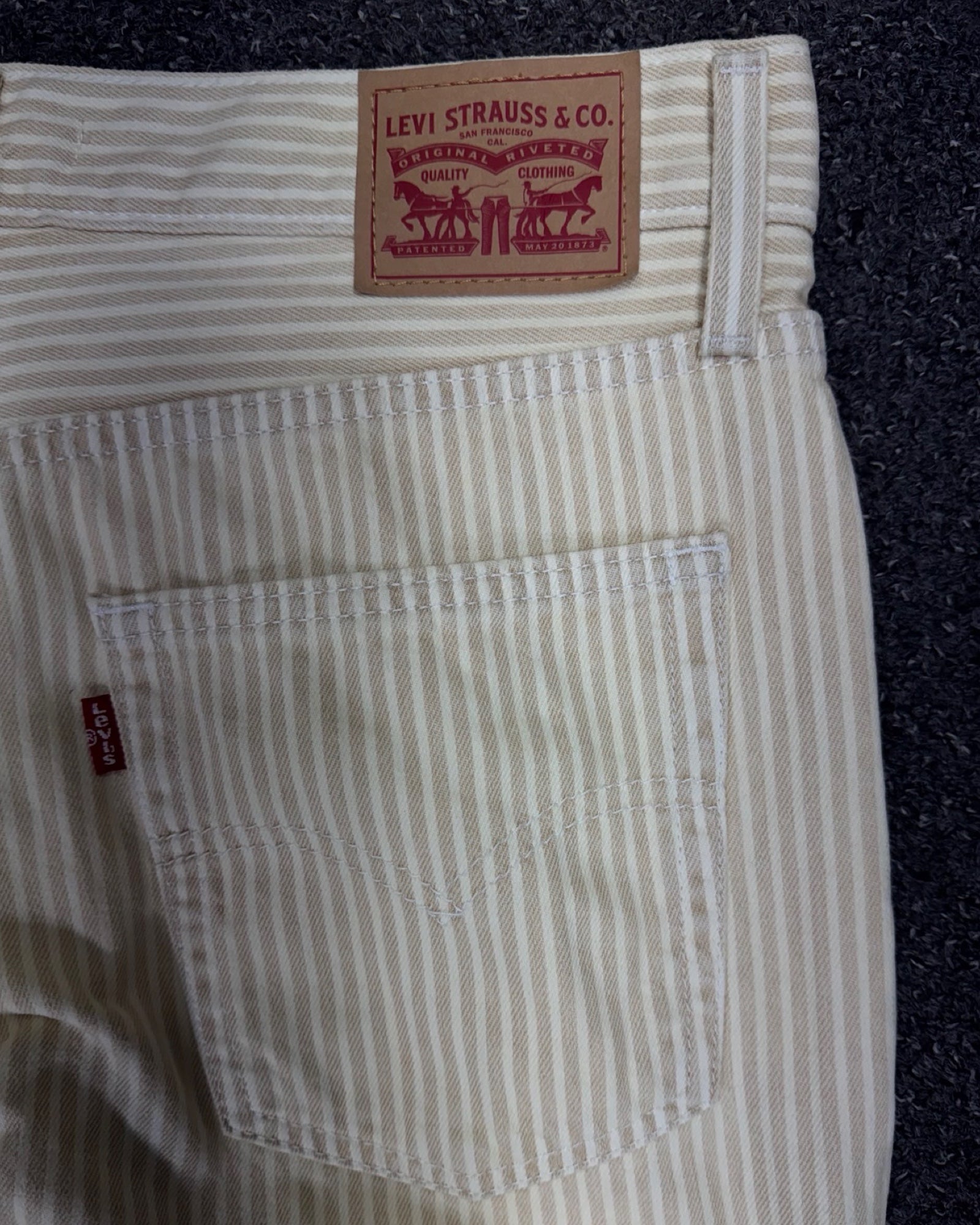 levi's Baggy w27L31
