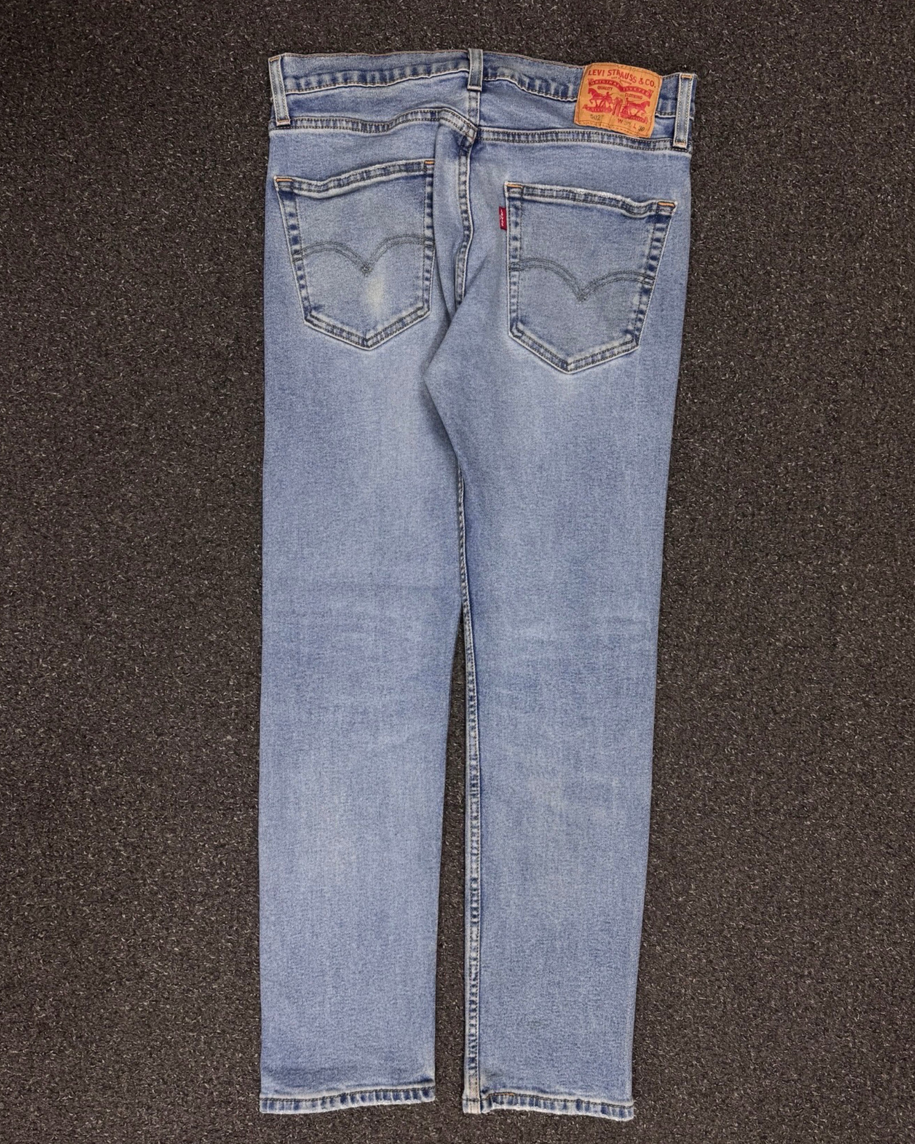 LEVI'S 502 slim w32l30