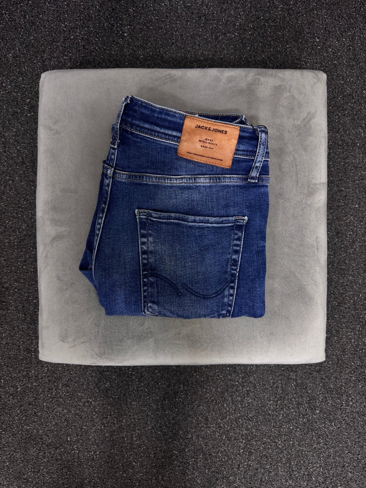 jack&jones regular w33l32
