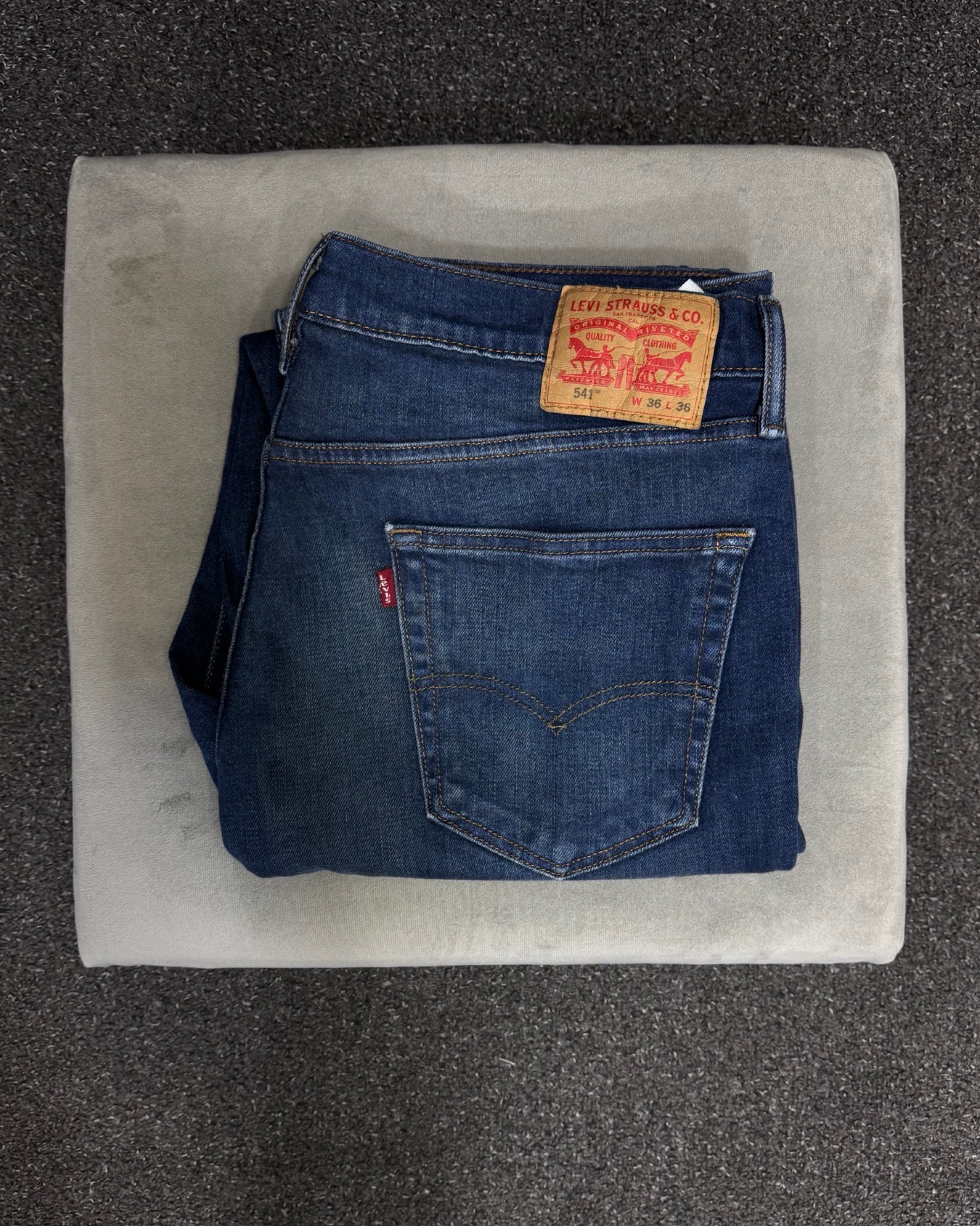 LEVI'S 541 Straight w36l36