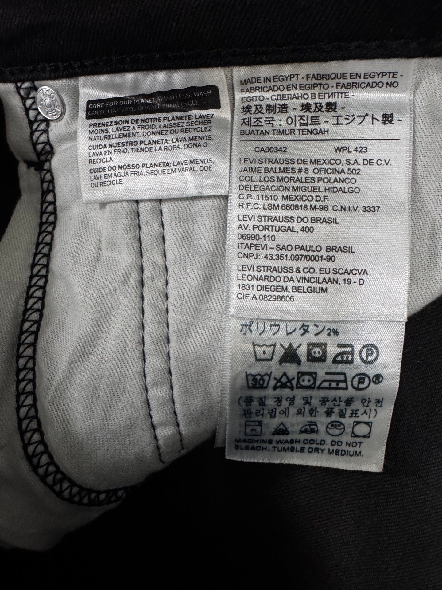 LEVI'S 519 SKINNY W34L32