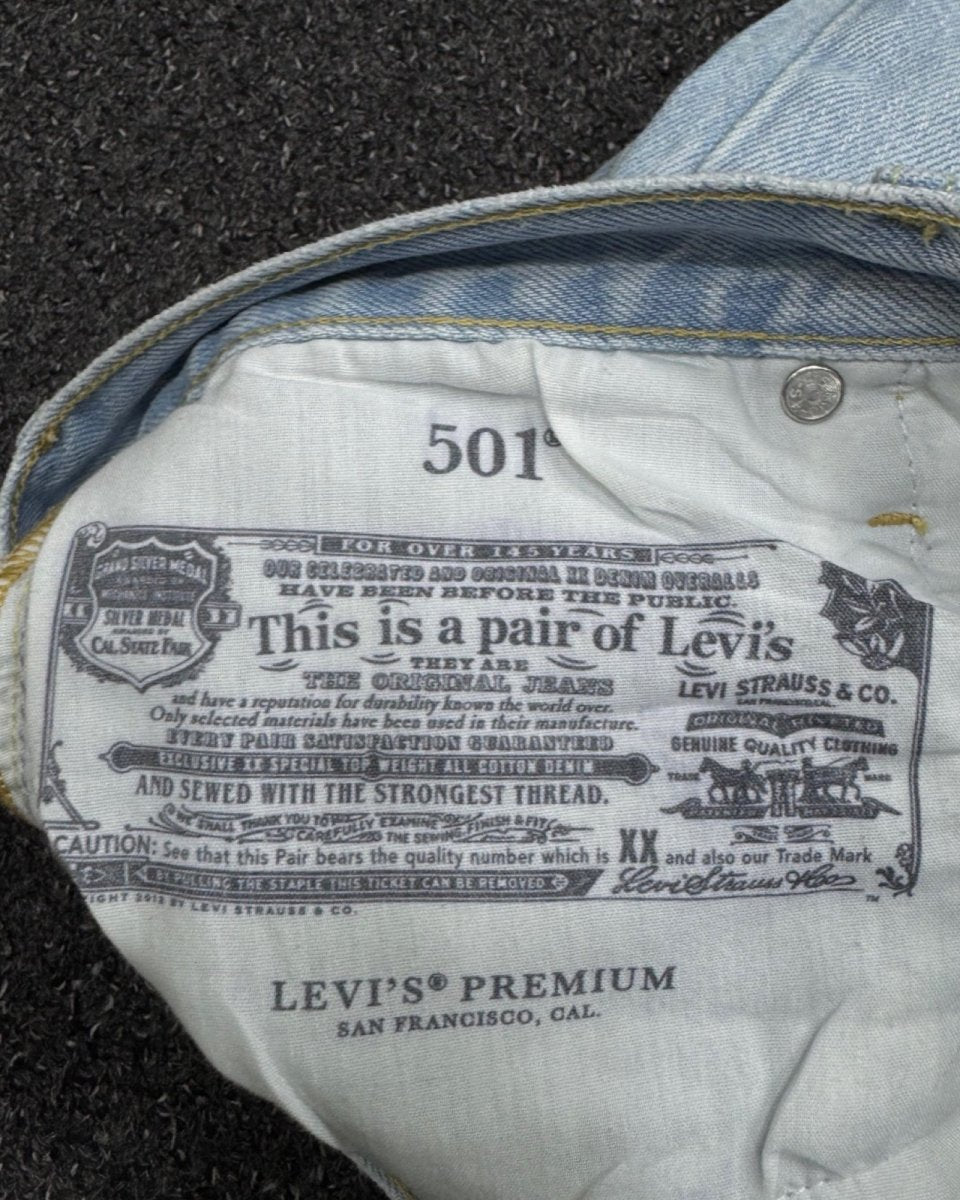levi's 501 Straight w27l32