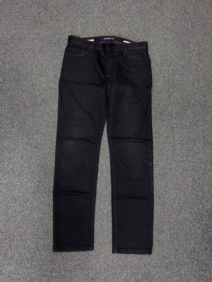 alberto Regular w32l32