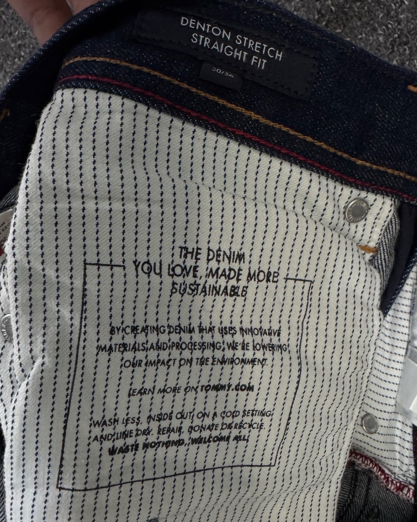 TOMMY HILFIGER Slim w31L36