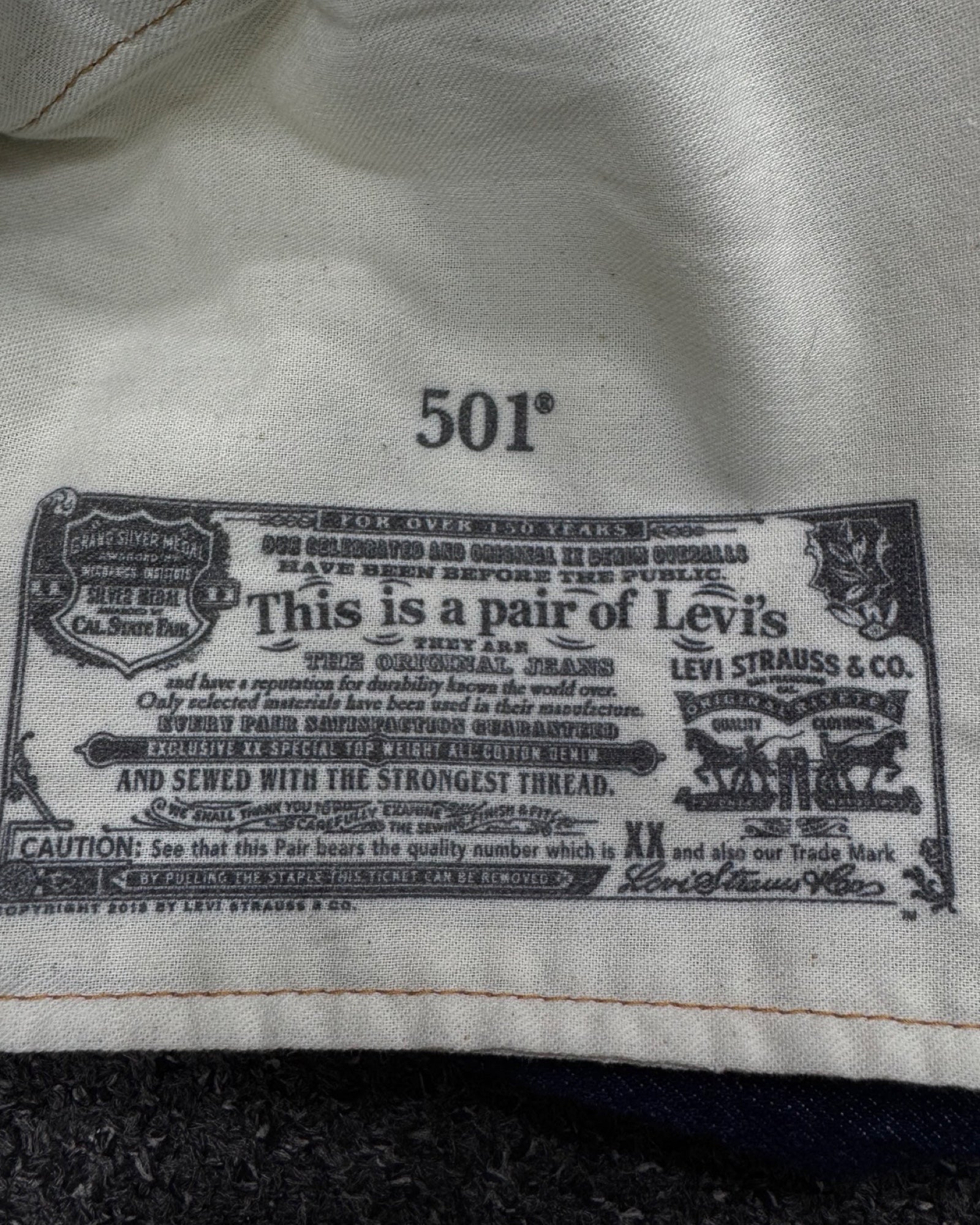 LEVI'S 501 w42l30