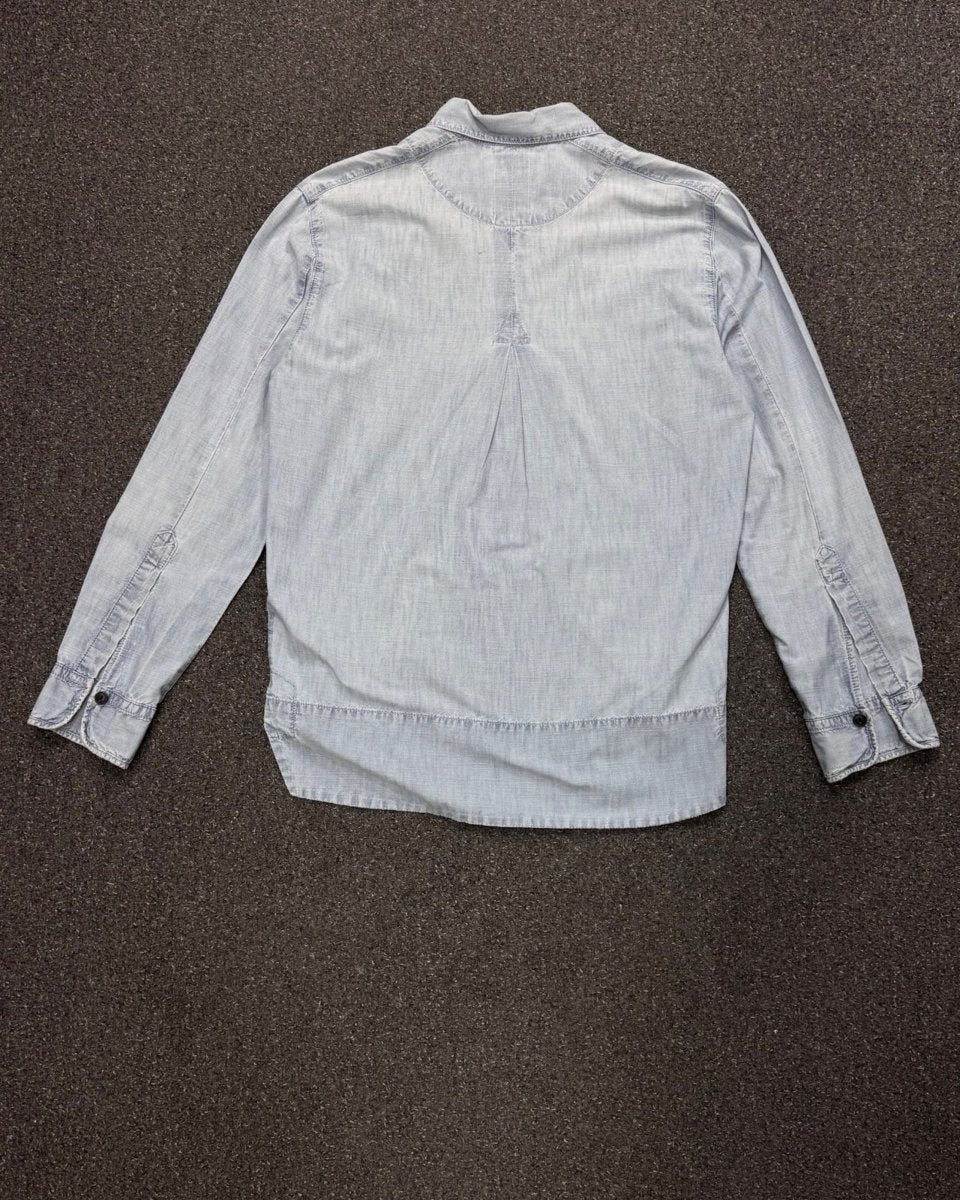 LEVIS L