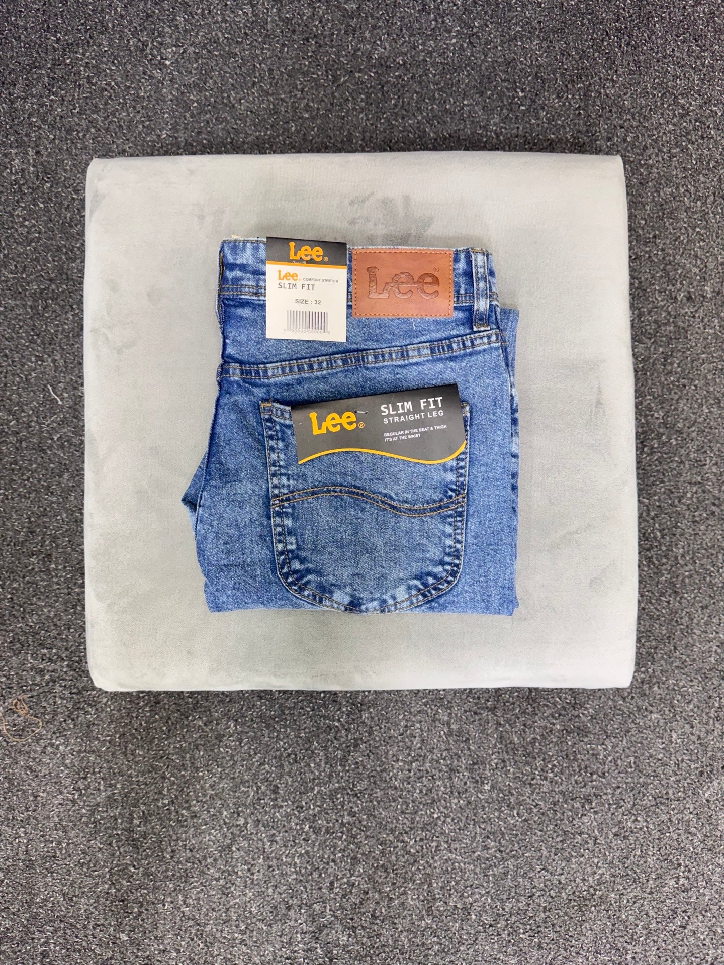 LEE JEANS