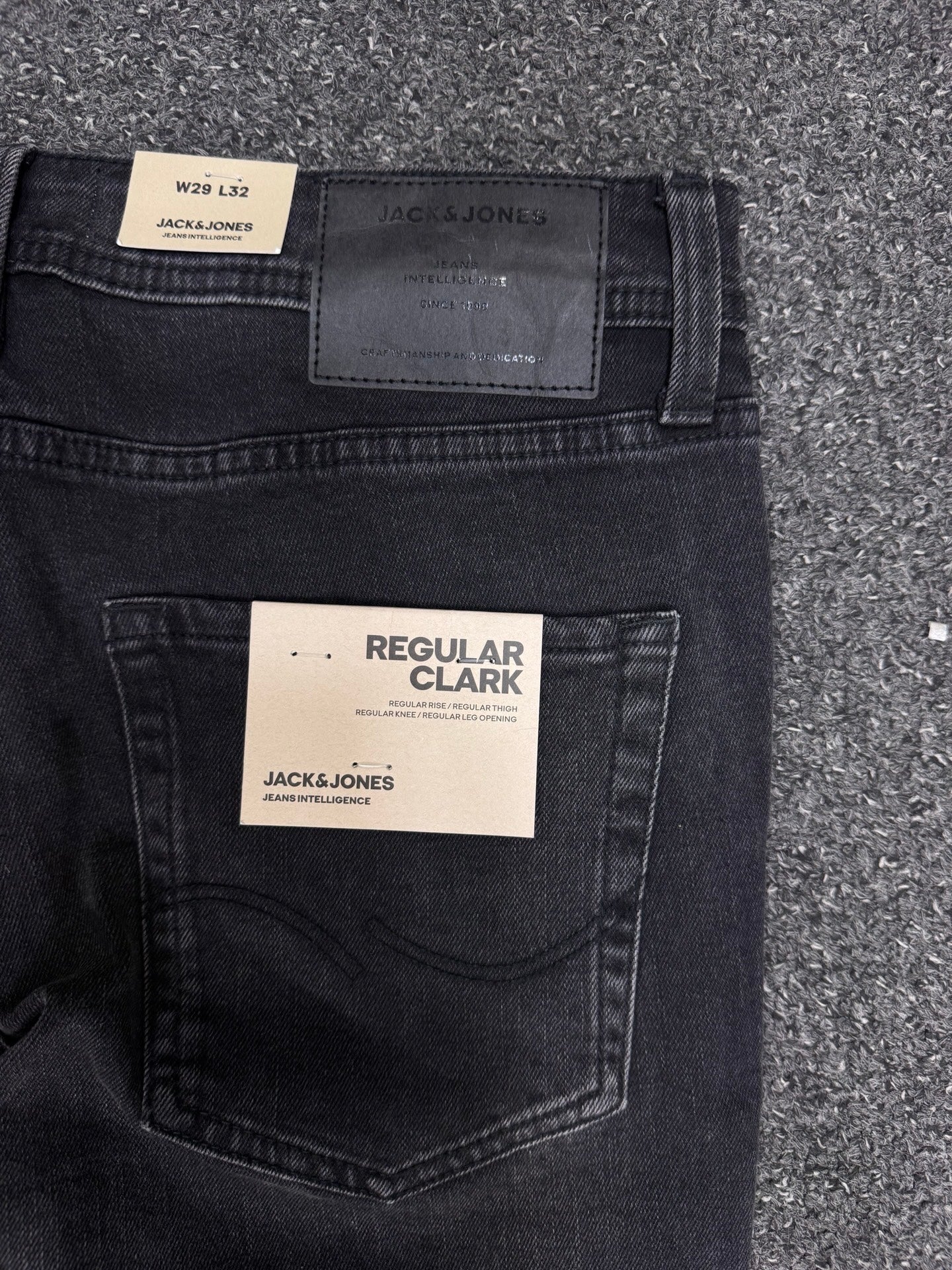 jack&jones regular w28l32
