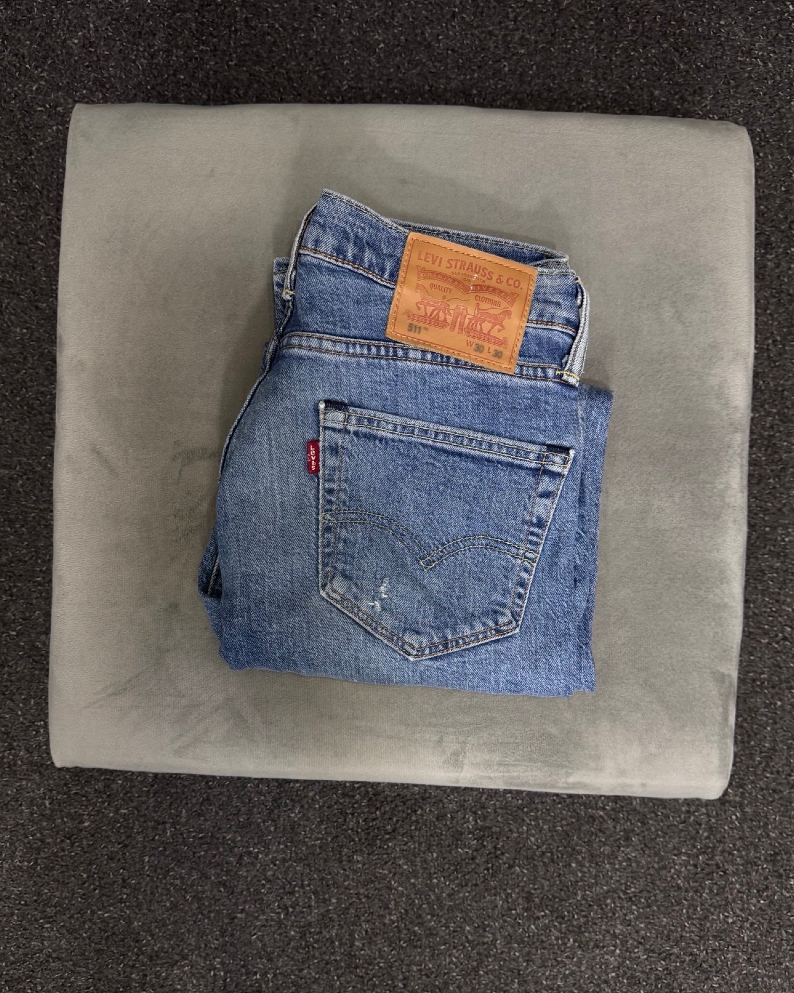 LEVI'S 511 w30l30