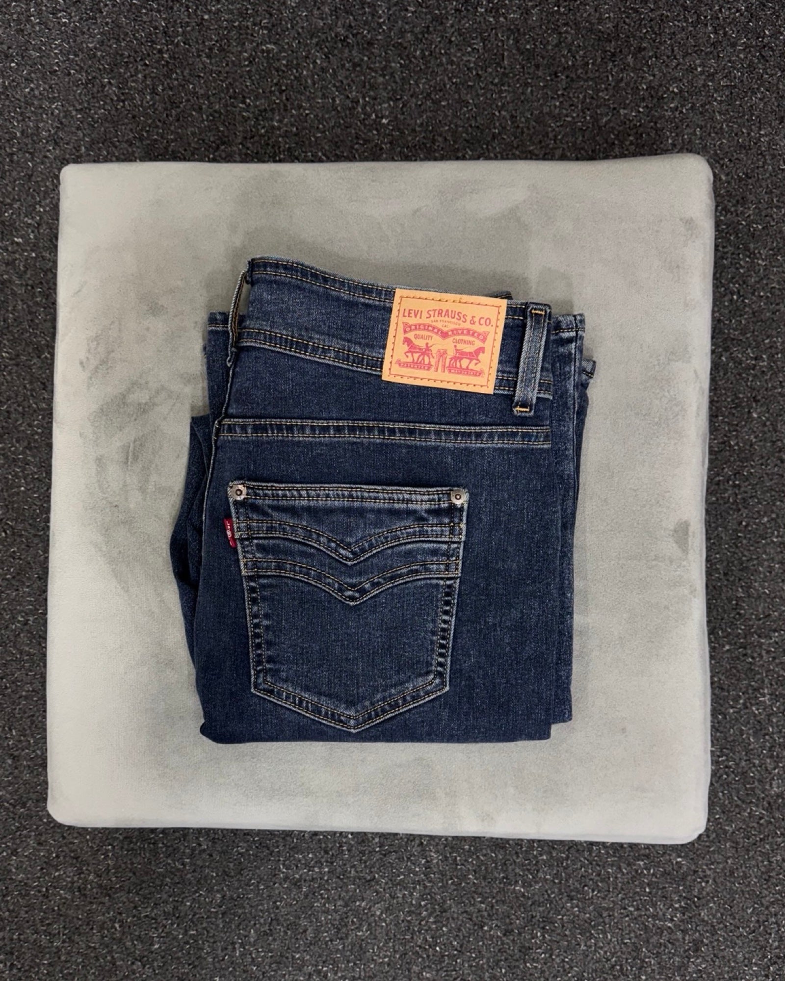 LEVIS BOOTCUT W31L30
