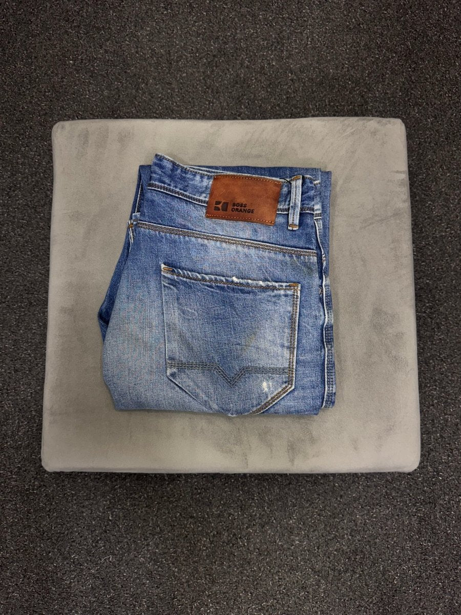 HUGO BOSS Regular w32l34
