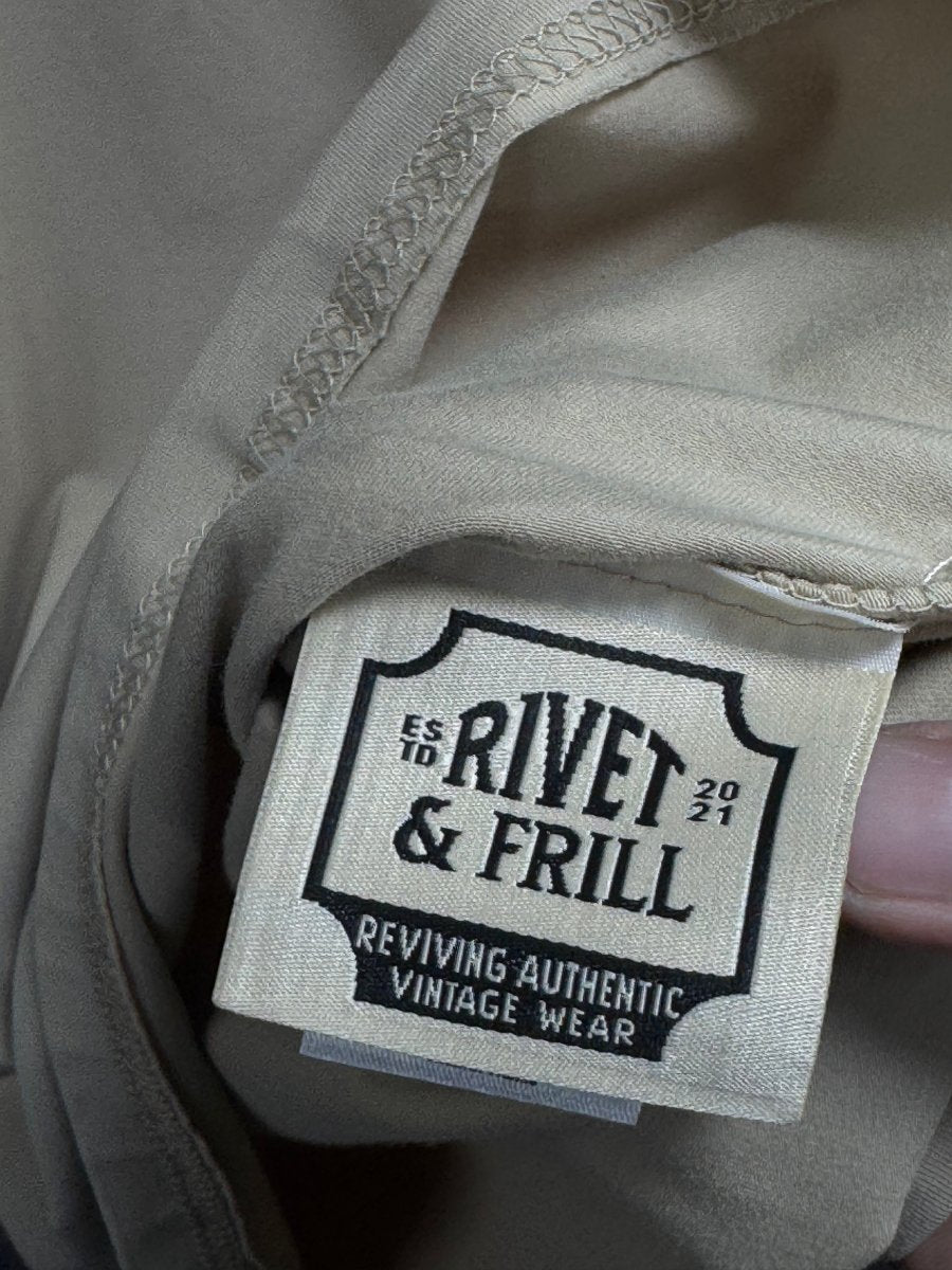 rivet&frill handmade light sweaters