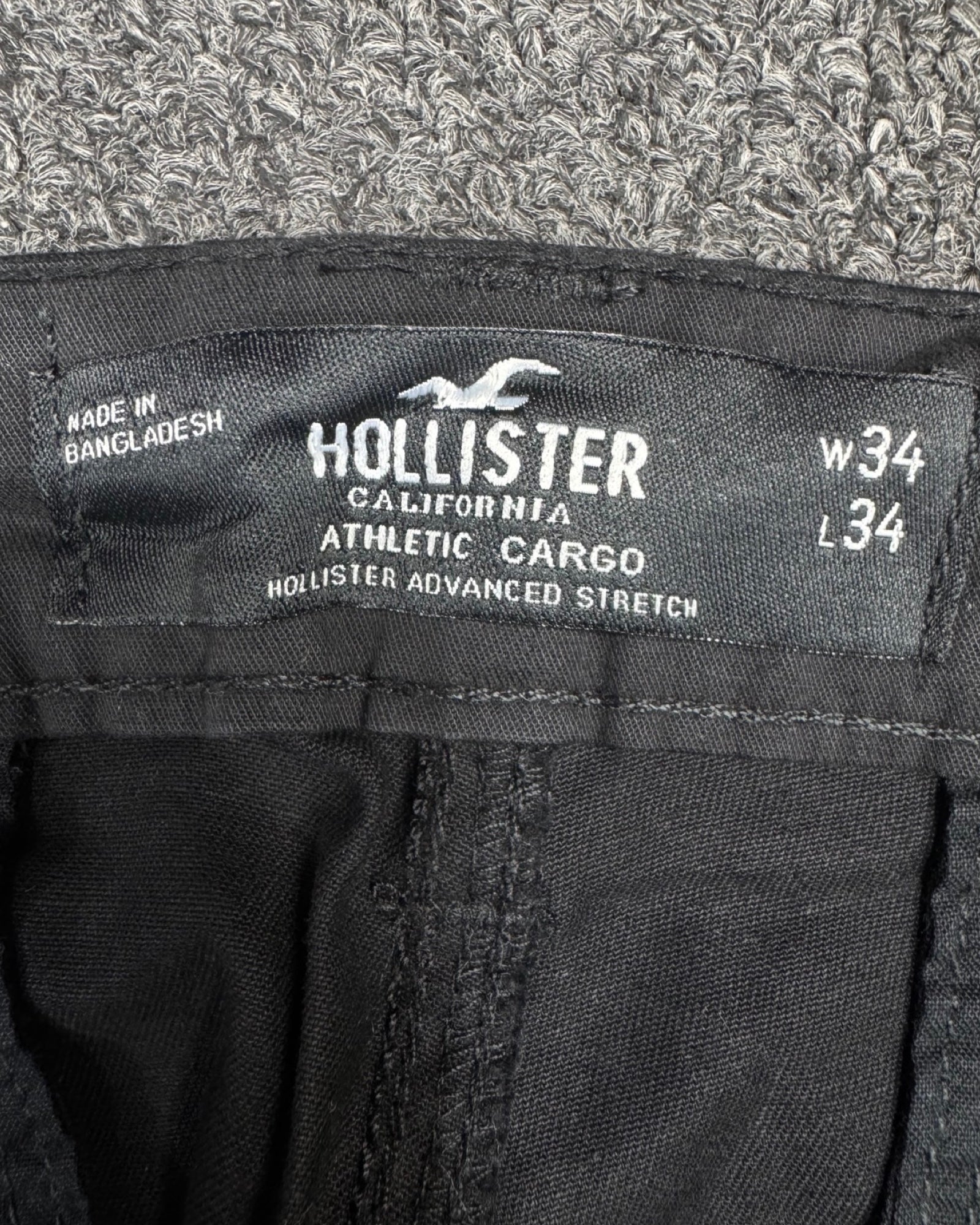 HOLLISTER