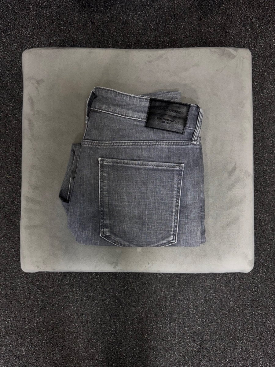 C&A Slim w32l32