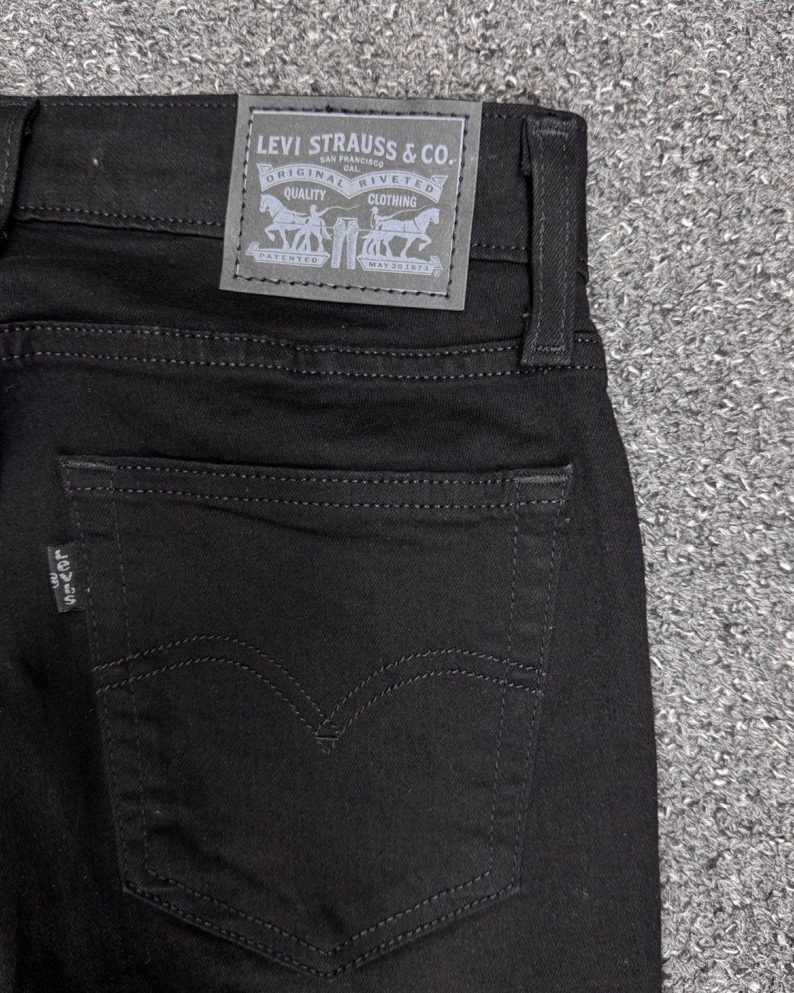 levi's Straight w27l32