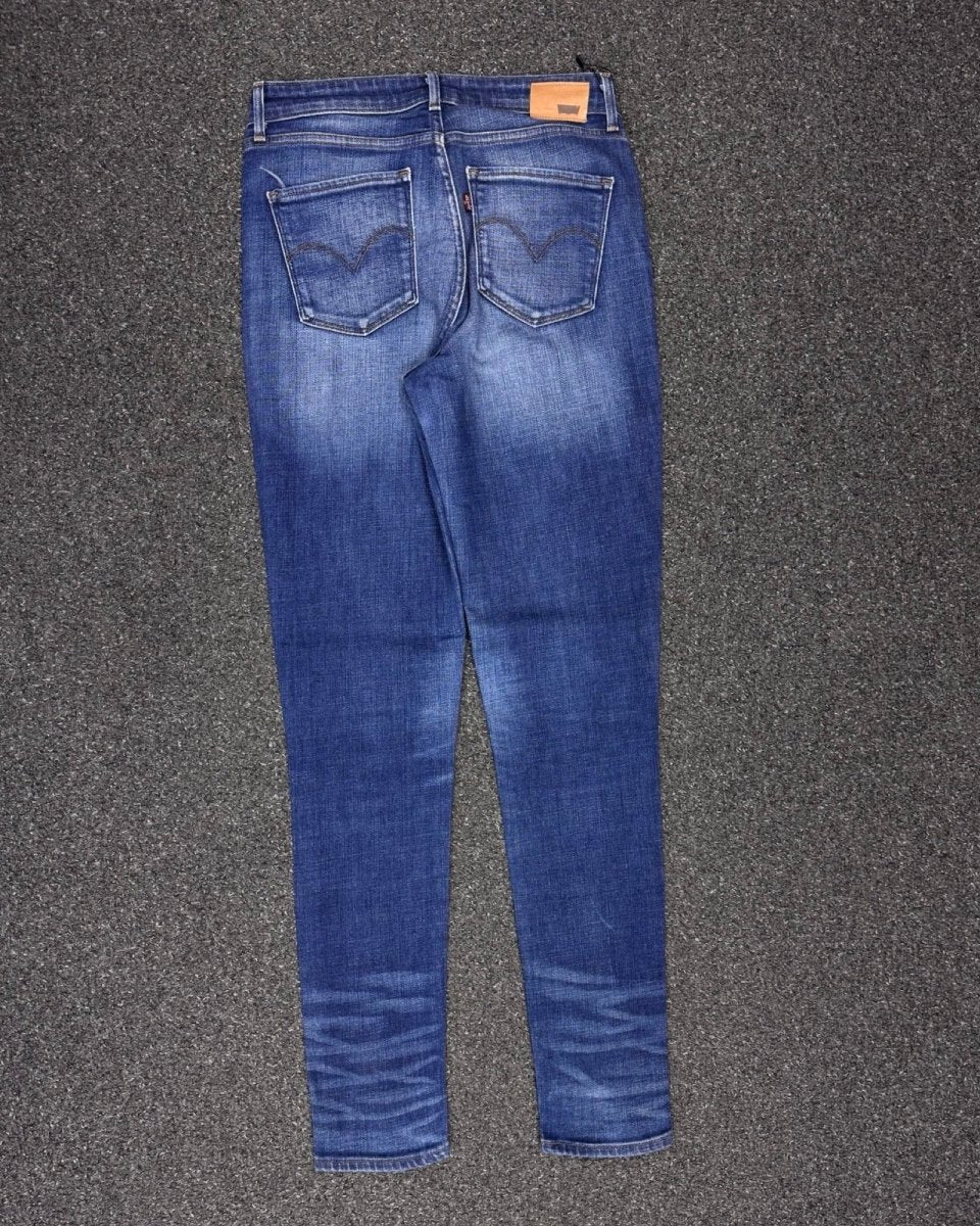 levi's Skinny w28l28