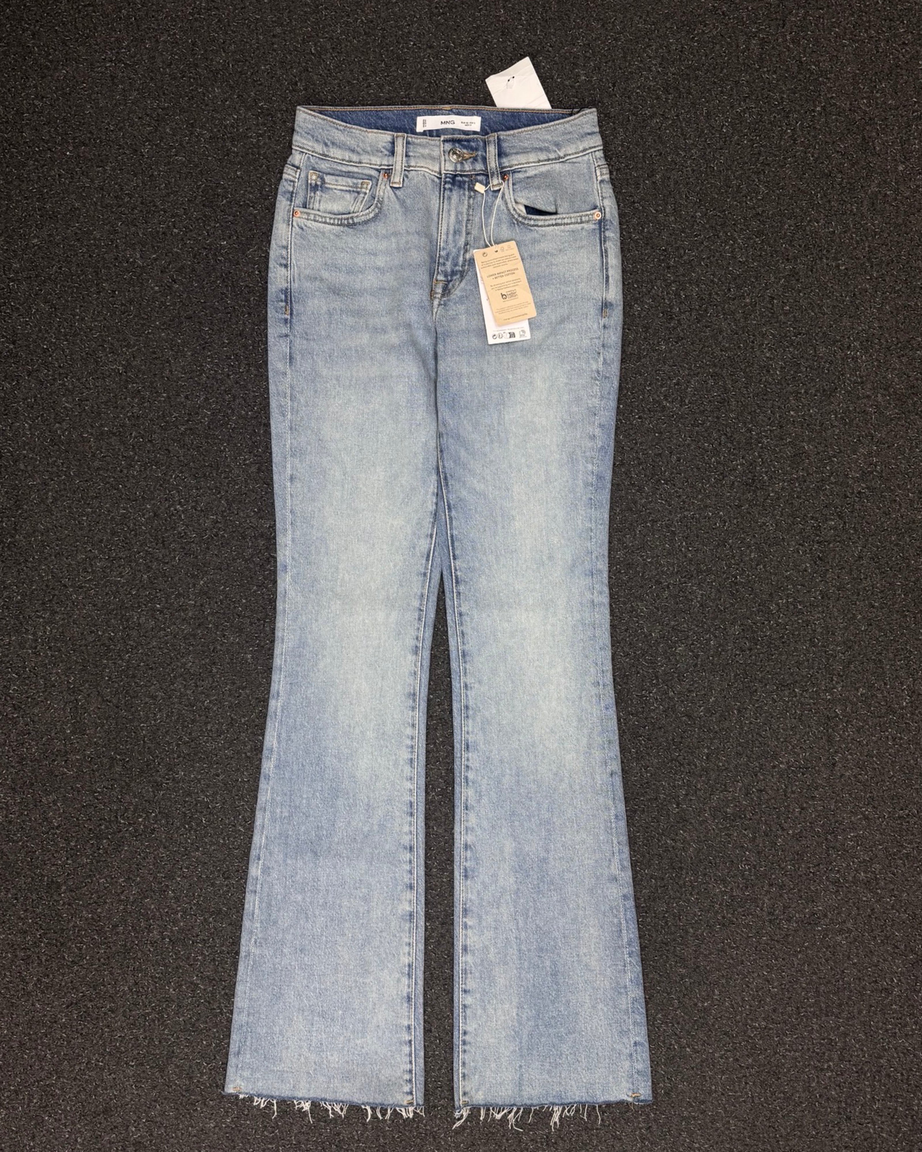 MANGO SLIM BOOTCUT W22L30