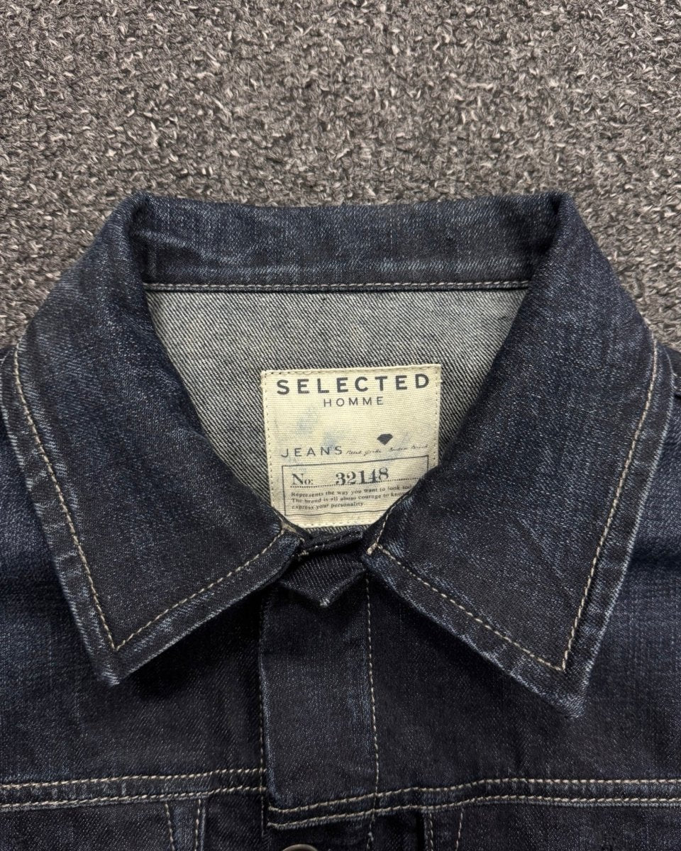 SELECTED HOME S