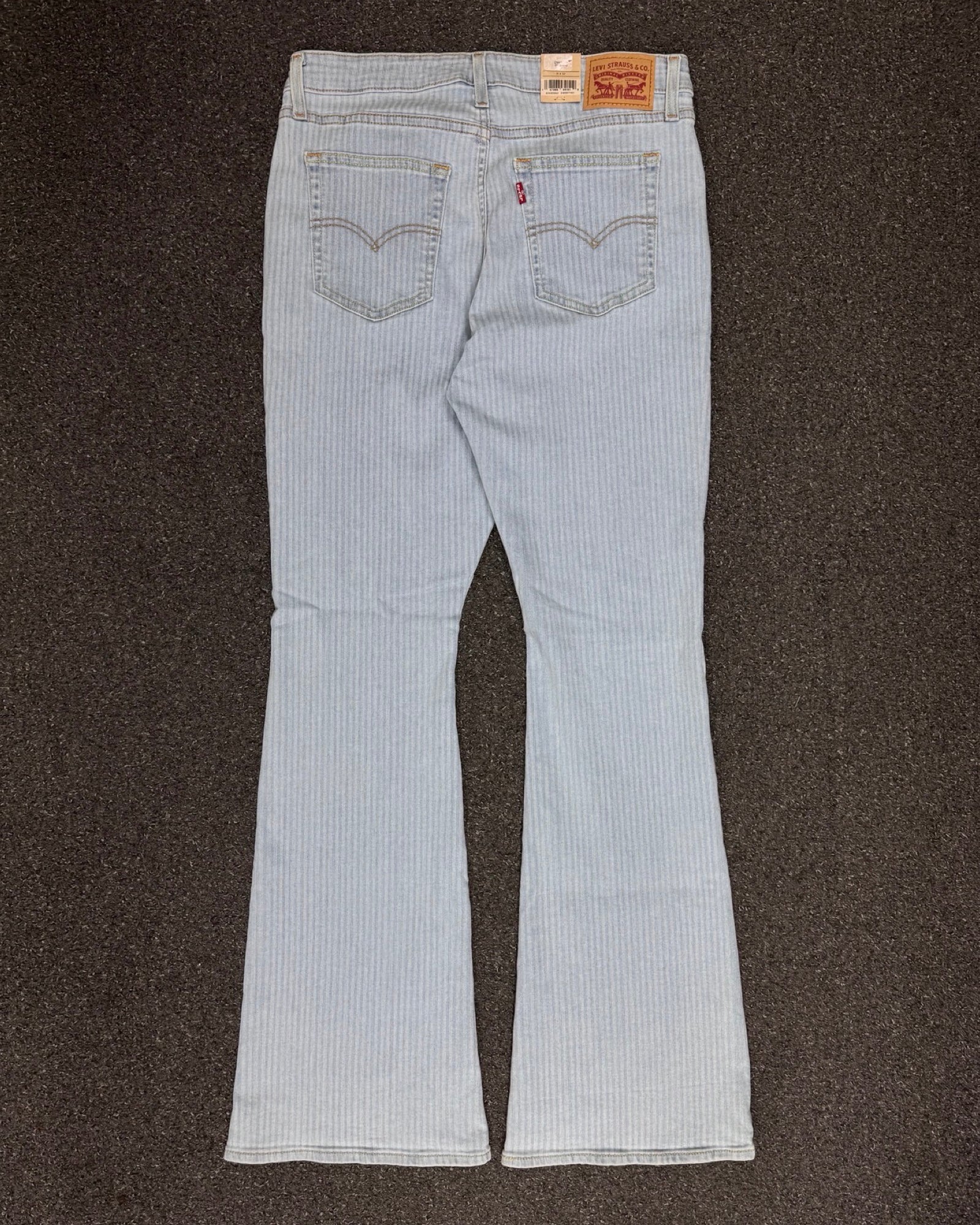 LEVIS BOOTCUT W31L32