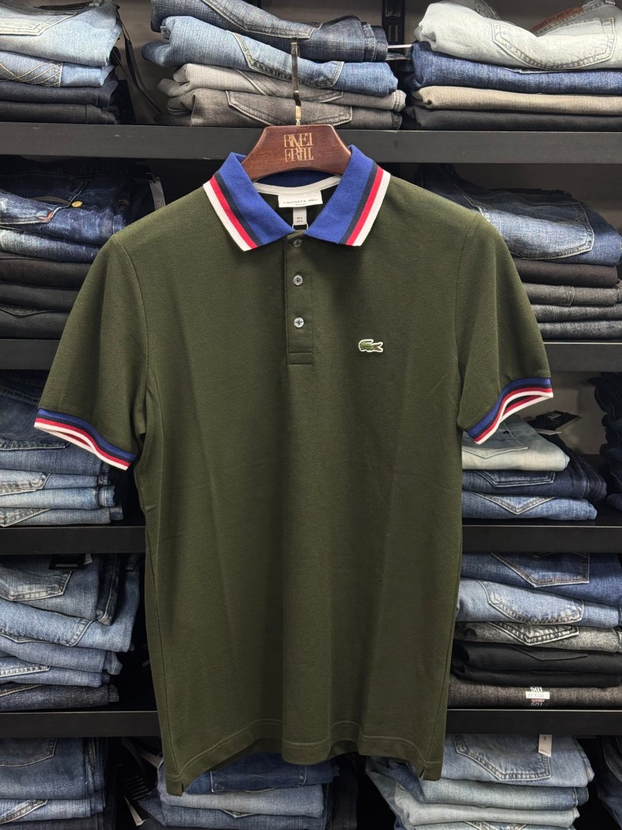 LACOSTE FRENCH COLLAR