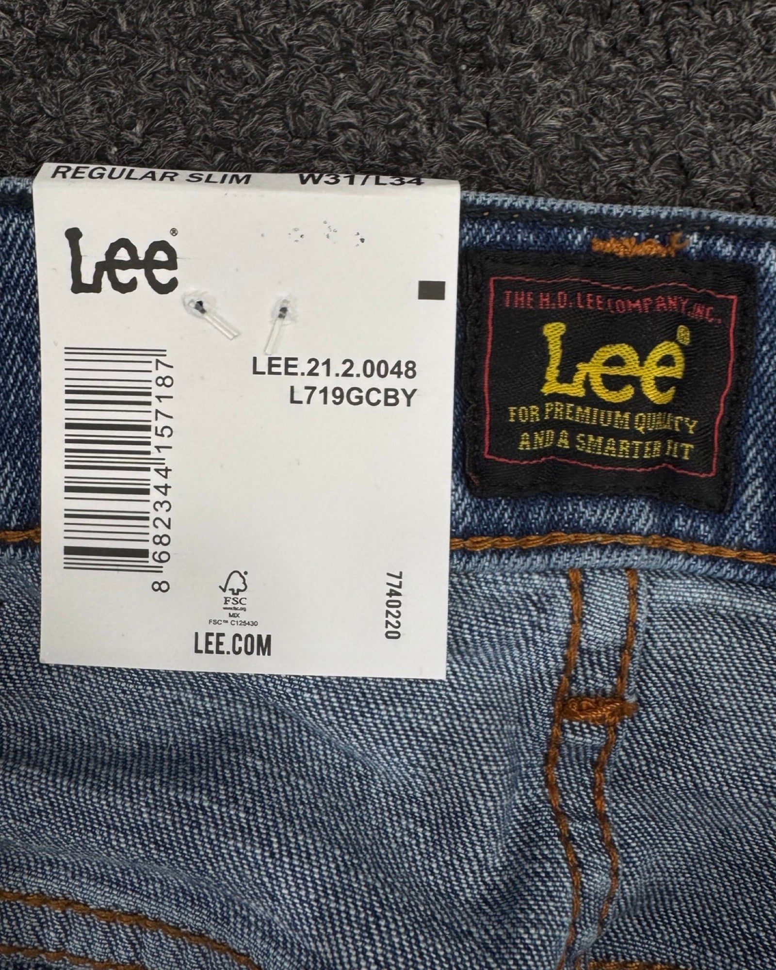 LEE JEANS
