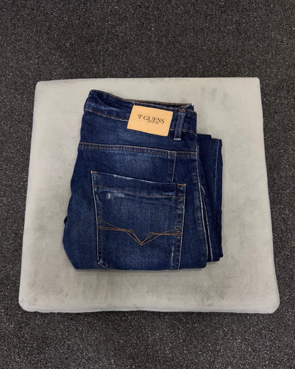 GUESS skinny w31l34