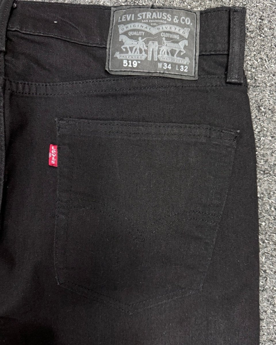 LEVI'S 519 w34l32