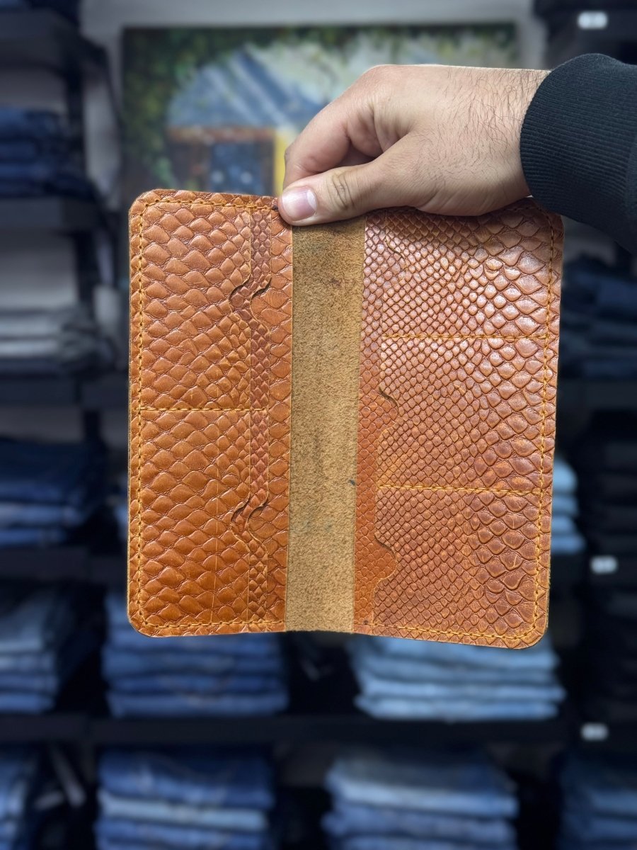long wallet