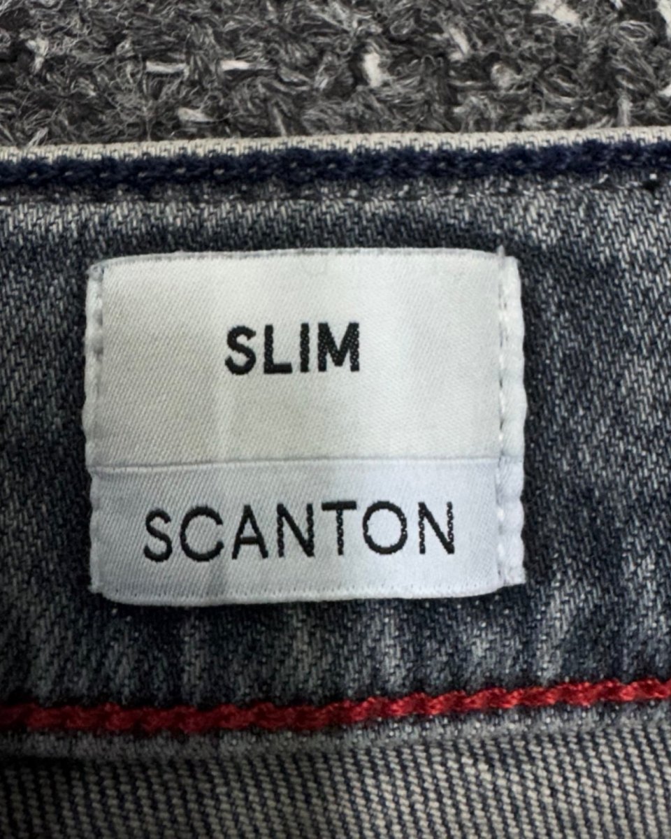 TOMMY HILFIGER Slim w32l32