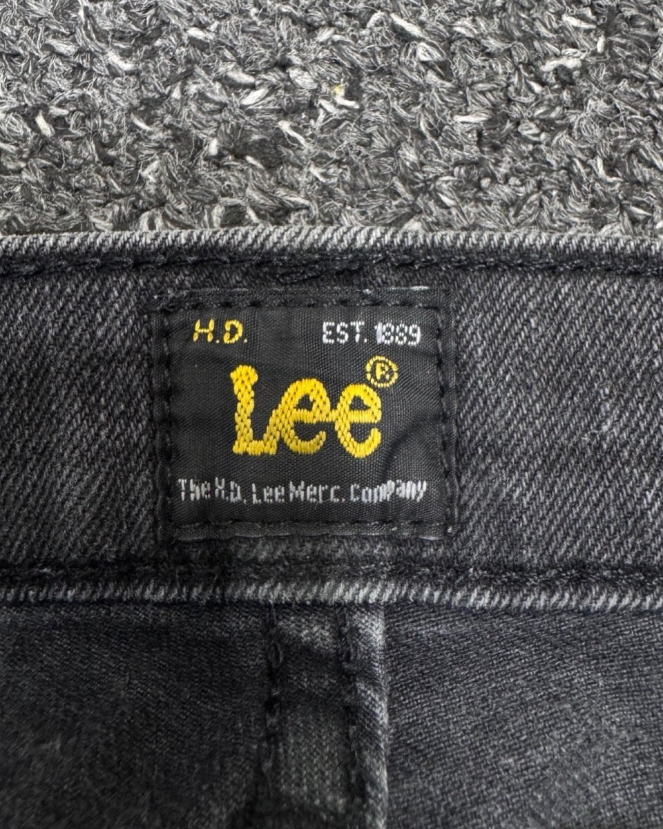 LEE SLIM W31l32