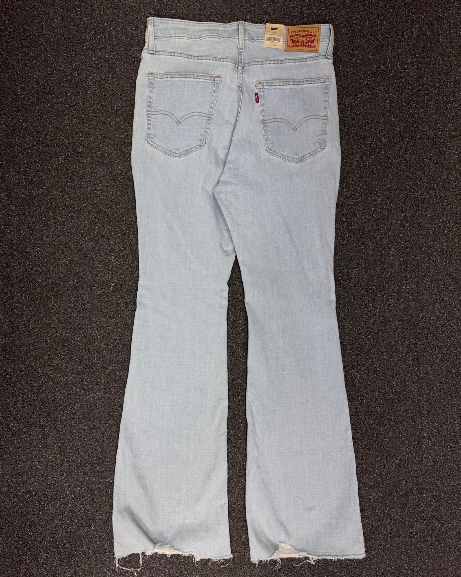 LEVIS BOOTCUT W30l32