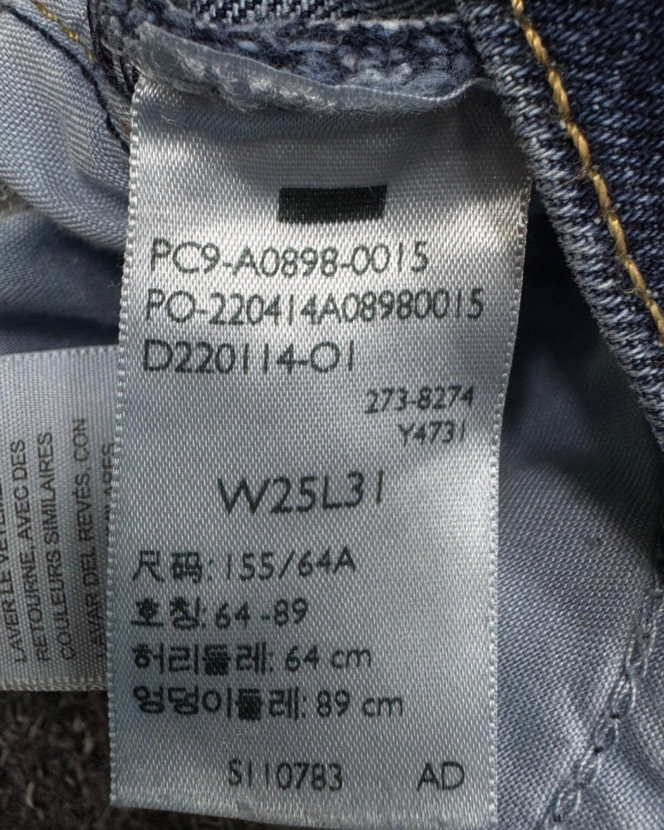 Levis Straight w25l30