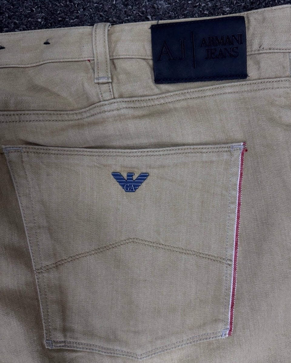 Armani Regular w42l34