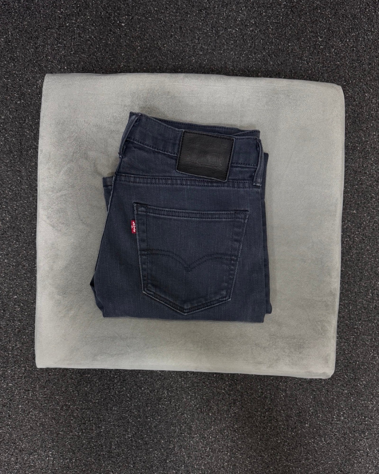 LEVI'S 511 slim w31l32