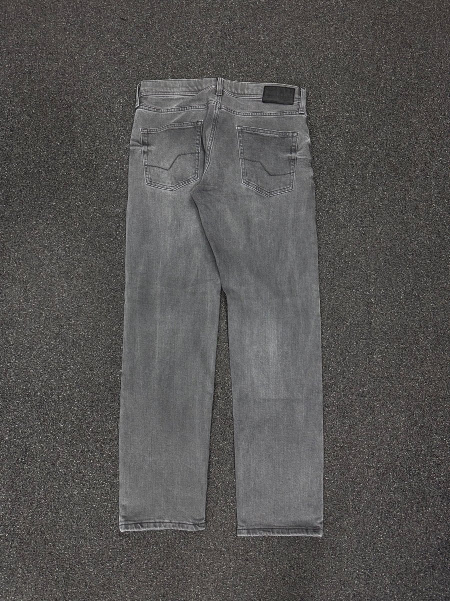 ESPRIT Straight w30l32