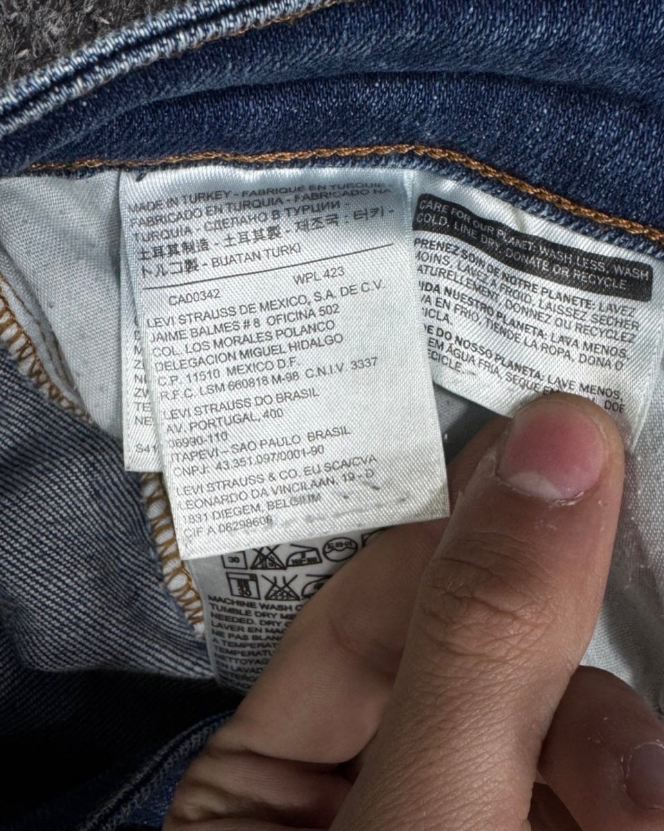 levi's Skinny w28l28