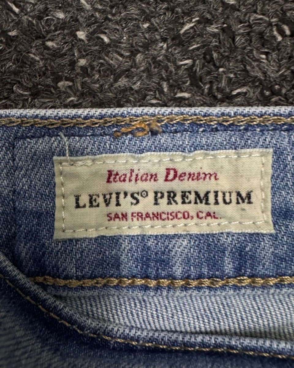 levi's regular w31l30