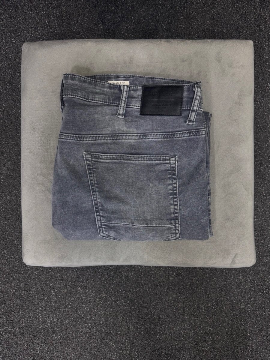 C&A Slim w40l32