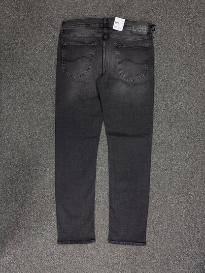 LEE REGULAR DARREN W31l34
