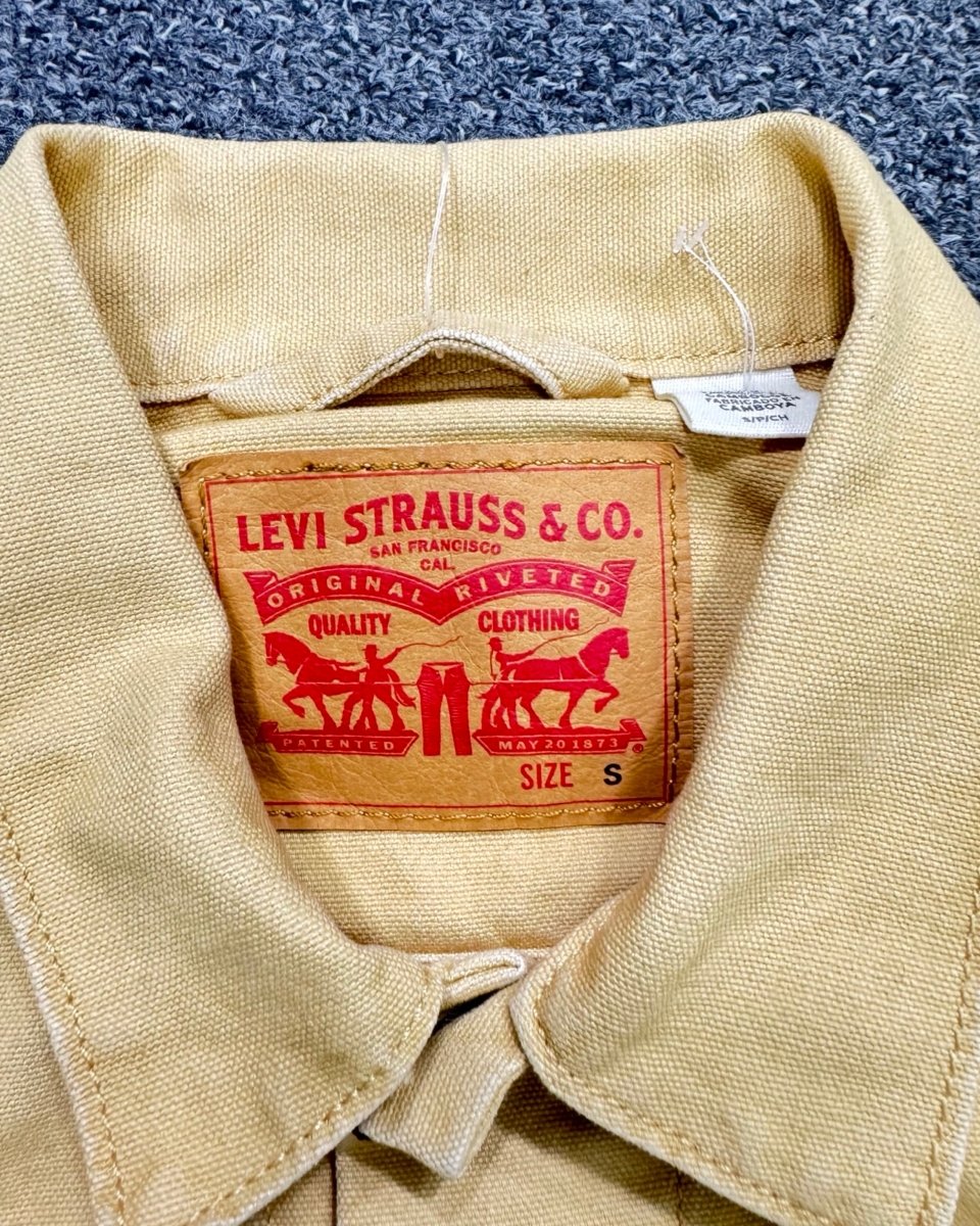 LEVIS S