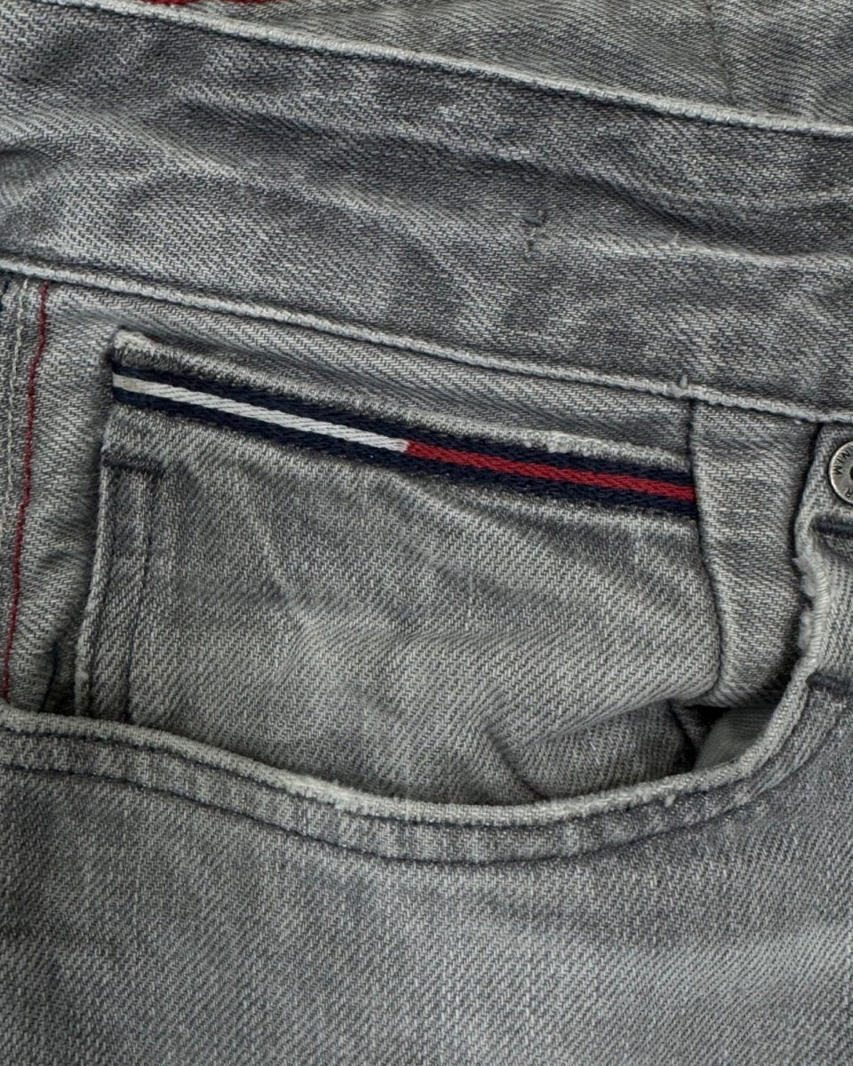 TOMMY HILFIGER Slim w30l34