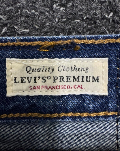 Levis Straight w26l28