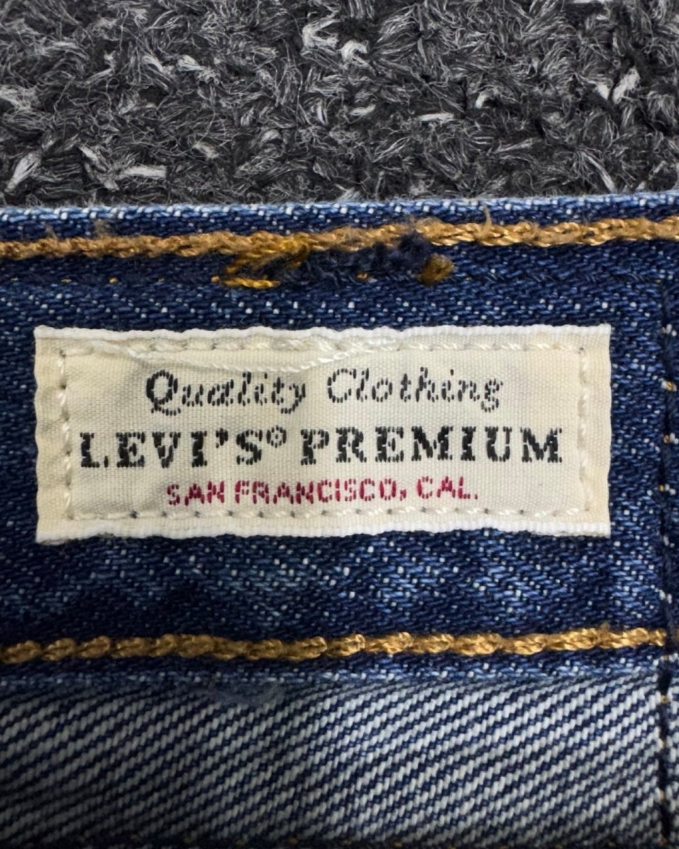 Levis Straight w26l28