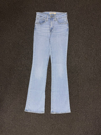 levi's bootcut w24l30