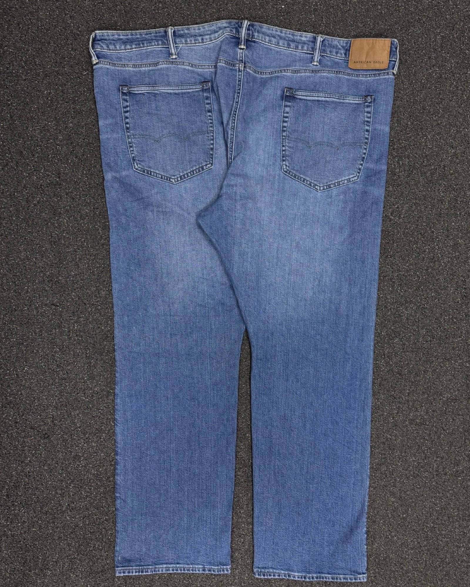 american eagle straight w52l32