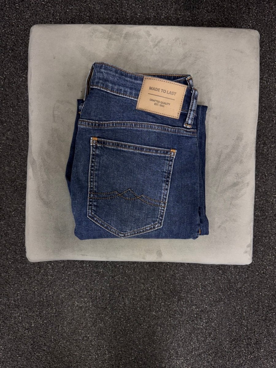 C&A Straight w28l32