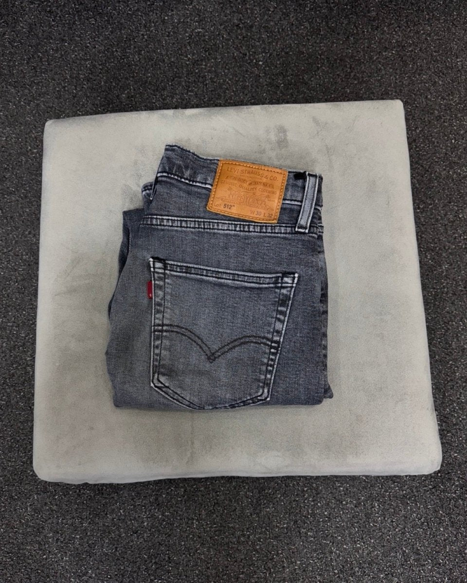 LEVI'S 512 w30l32